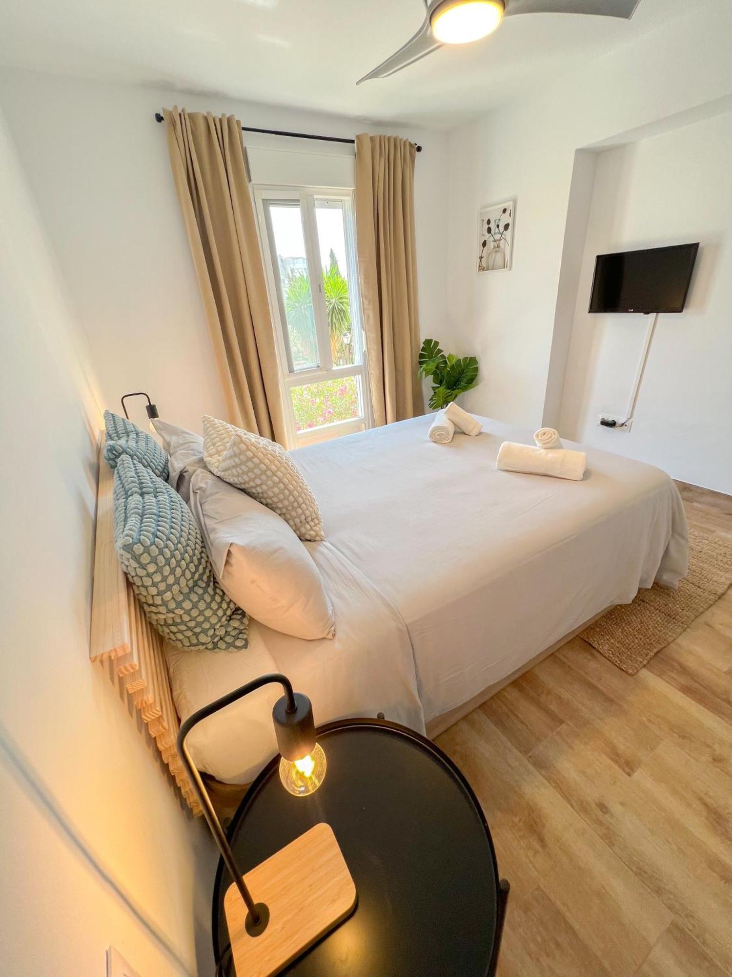 Bright & Cozy Apartment Acuario Beach&Pool Benalmádena Extérieur photo